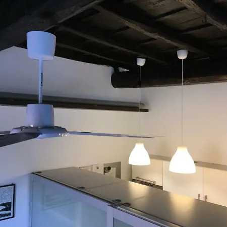 Cosy Trastevere 아파트